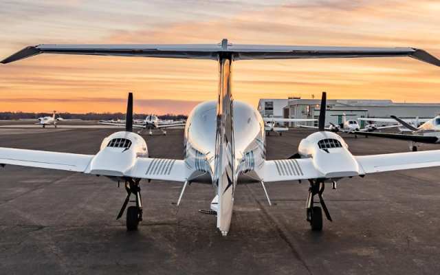 2006 Diamond DA42 TwinStar Diamond - Aircraft Piston