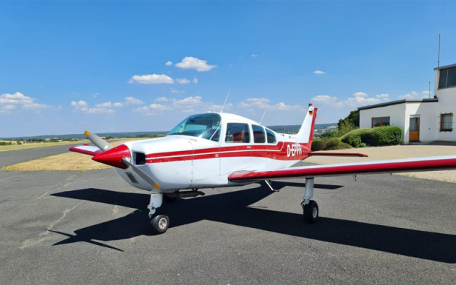 Beech C23 Sundowner D-EPPR Beechcraft - Aircraft Piston