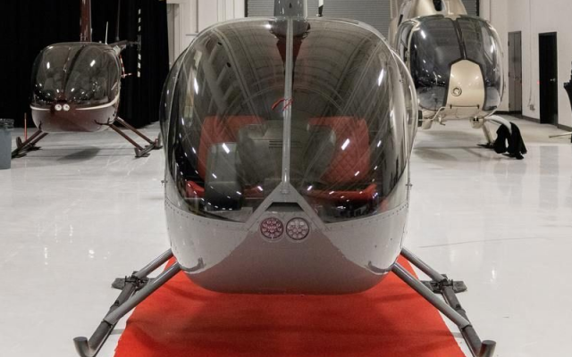 2010 ROBINSON R44 RAVEN II Robinson - Helicopters Piston