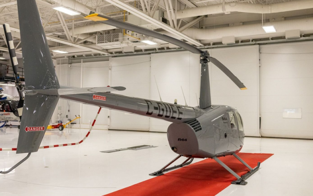 2010 ROBINSON R44 RAVEN II Robinson - Helicopters Piston