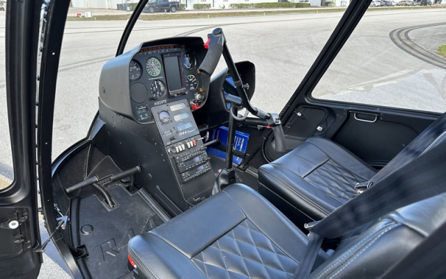 2016 ROBINSON R44 RAVEN I Robinson - Helicopters Piston