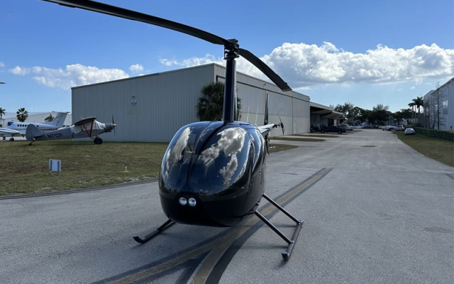 2016 ROBINSON R44 RAVEN I Robinson - Helicopters Piston