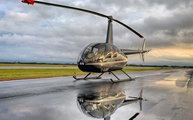 Robinson R44. Charter Robinson - Helicopters Piston