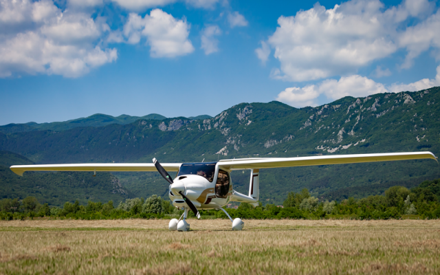 VIRUS SW 121A – EXPLORER Pipistrel - Aircraft Piston