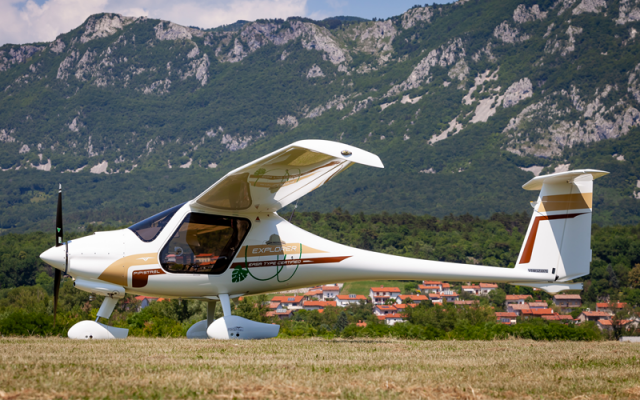 VIRUS SW 121A – EXPLORER Pipistrel - Aircraft Piston