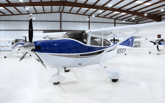 2004 Cessna 182 T Cessna - Aircraft Piston