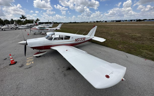 1967 PIPER CHEROKEE 235 Piper - Aircraft Piston