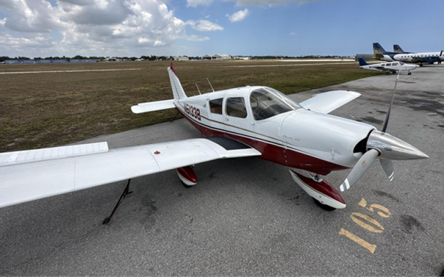1967 PIPER CHEROKEE 235 Piper - Aircraft Piston
