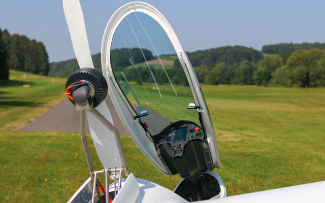 AS 34 Me Schleicher - Gliders Electric