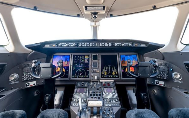 2006 BOMBARDIER CHALLENGER 300 Bombardier - Aircraft Turbofan
