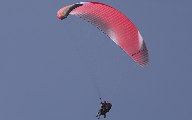 Escort-2 Plus Sky Country - Paragliding Paragliders