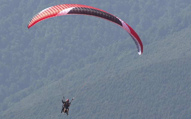 Escort-2 Plus Sky Country - Paragliding Paragliders