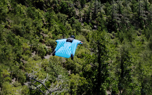 AURA 5 Shop - Skydiving Wingsuits
