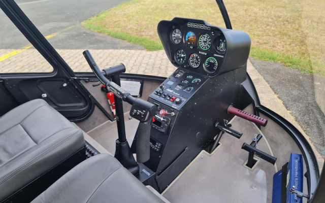 Robinson R66 N4480W Robinson - Helicopters Piston