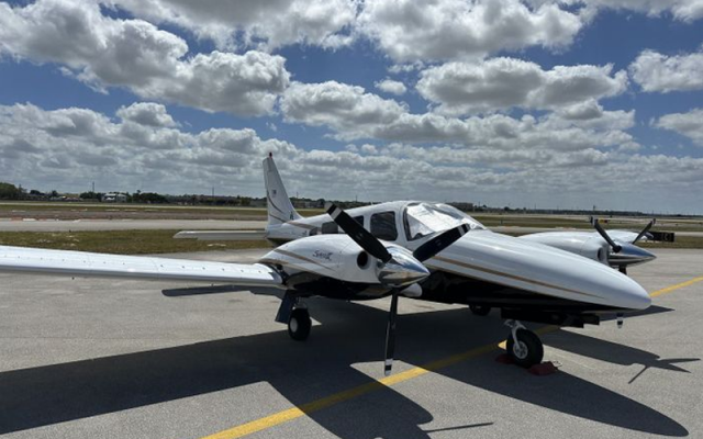 1981 PIPER SENECA III Piper - Aircraft Piston
