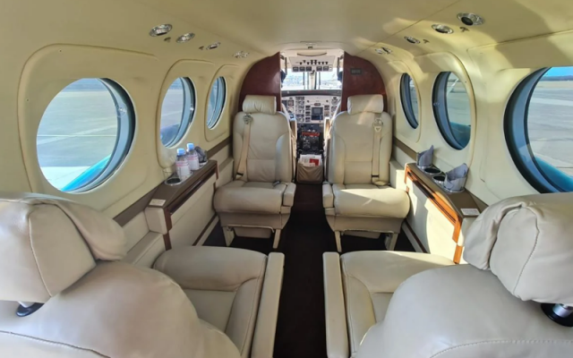 Beechcraft King Air C90B Beechcraft - Aircraft Turboprop