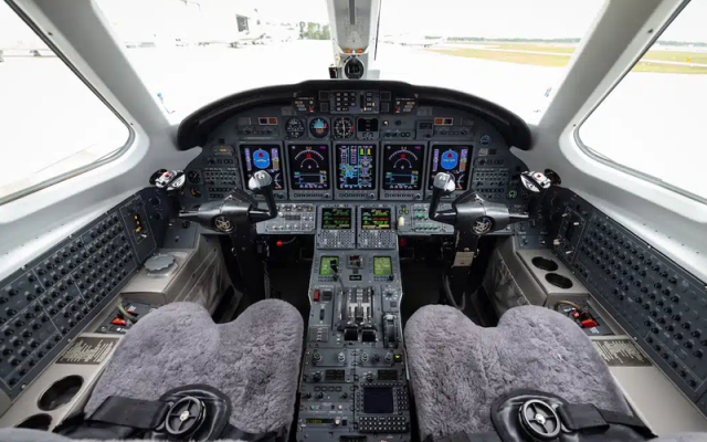 2003 CESSNA CITATION X (N7SB) Cessna - Aircraft Turbofan
