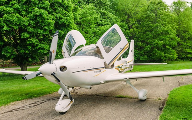 2004 CIRRUS SR22-G2 Cirrus - Aircraft Piston