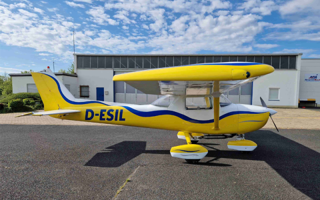 Cessna C150 L D-ESIL Cessna - Aircraft Piston