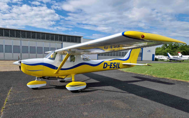 Cessna C150 L D-ESIL Cessna - Aircraft Piston