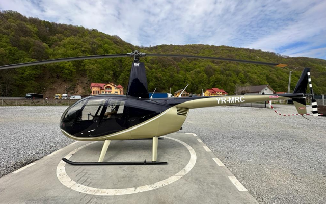 Robinson R44 Raven I YR-MRC Robinson - Helicopters Piston
