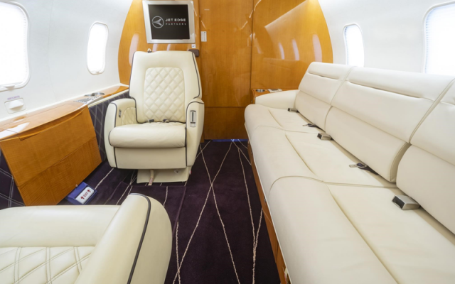 2007 BOMBARDIER CHALLENGER 300 Bombardier - Aircraft Turbofan