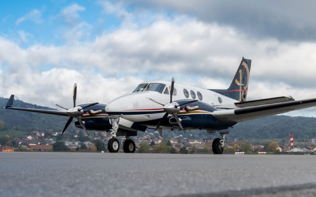 2000 Beechcraft King Air C90B Beechcraft - Aircraft Turboprop