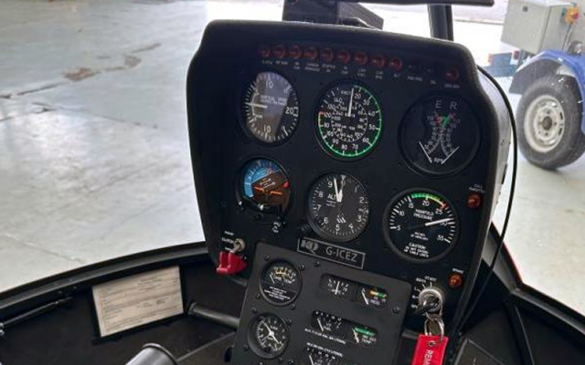 2020 Robinson R44 Raven 1 Cadet Robinson - Helicopters Piston