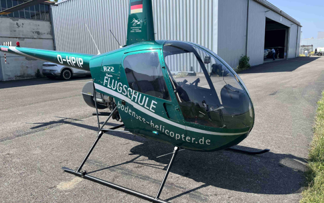 ROBINSON R22 BETA Robinson - Helicopters Piston