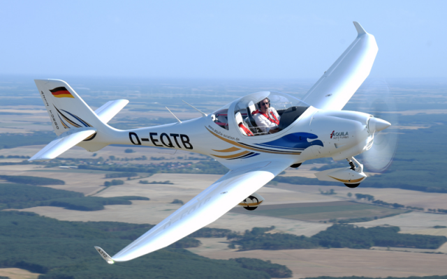 AQUILA A212 AQUILA - Aircraft Piston