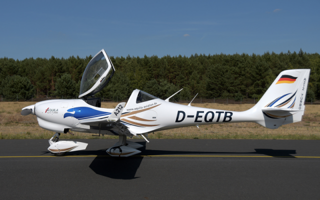 AQUILA A212 AQUILA - Aircraft Piston