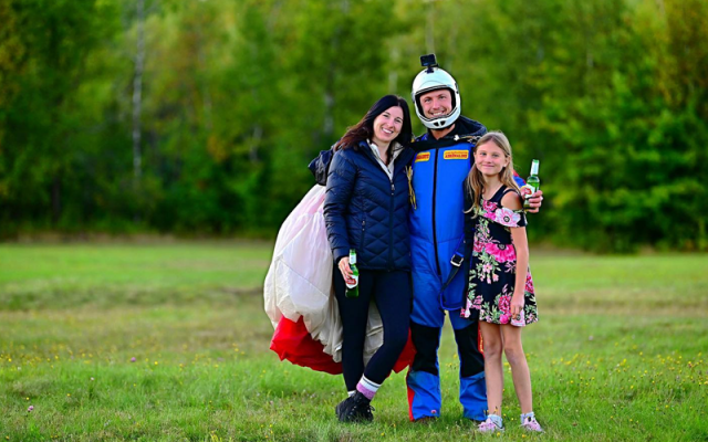 Skydive jump  - Schools & Jobs Schools