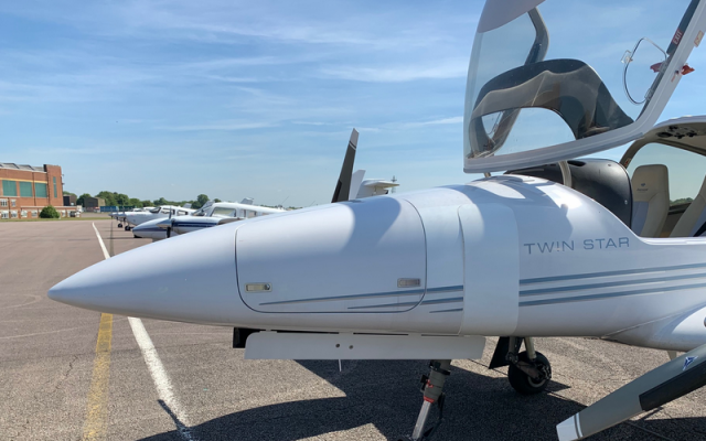 Diamond DA42 Diamond - Aircraft Piston