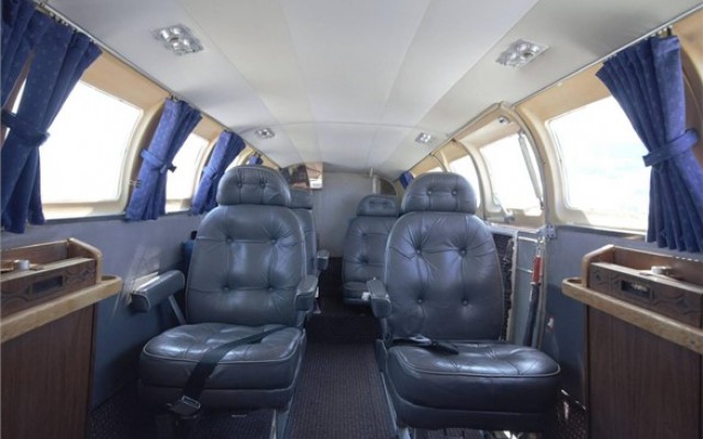 Cessna 402 B Cessna - Aircraft Piston