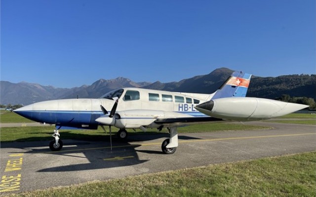 Cessna 402 B Cessna - Aircraft Piston