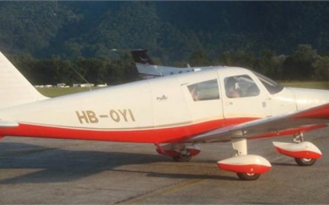 Piper PA-28-140 Cherokee 160 hp Piper - Aircraft Piston