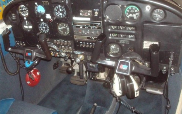 Piper PA-28-140 Cherokee 160 hp Piper - Aircraft Piston