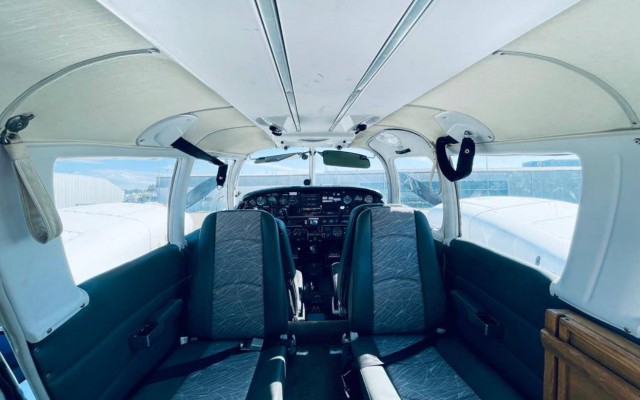 Piper PA-34-200 Seneca I Piper - Aircraft Piston