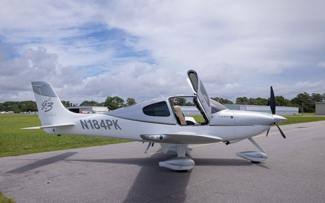 2007 Cirrus SR22 G3 GTS Cirrus - Aircraft Piston