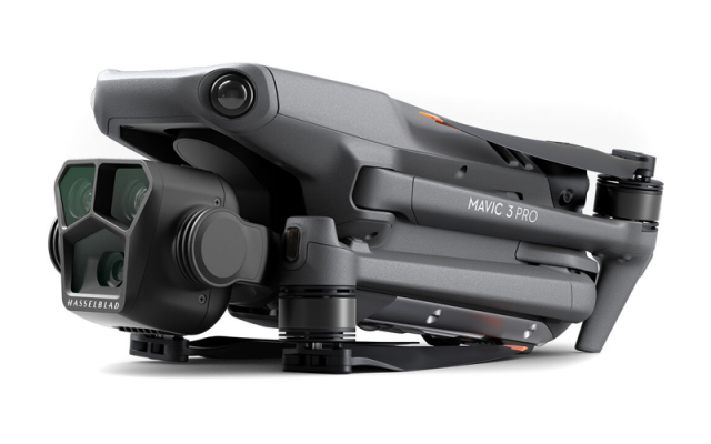DJI Mavic 3 Pro Drone with Fly More Combo & DJI RC DJI - Drones Quadcopters