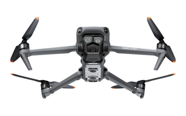 DJI Mavic 3 Pro Drone with Fly More Combo & DJI RC DJI - Drones Quadcopters