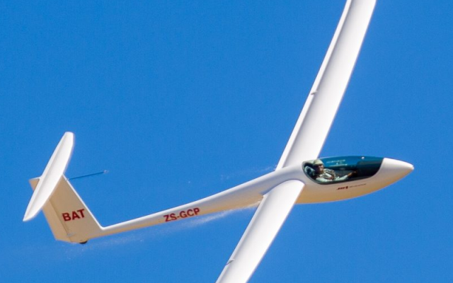 JS1 Revelation Jonker Sailplanes - Gliders Piston