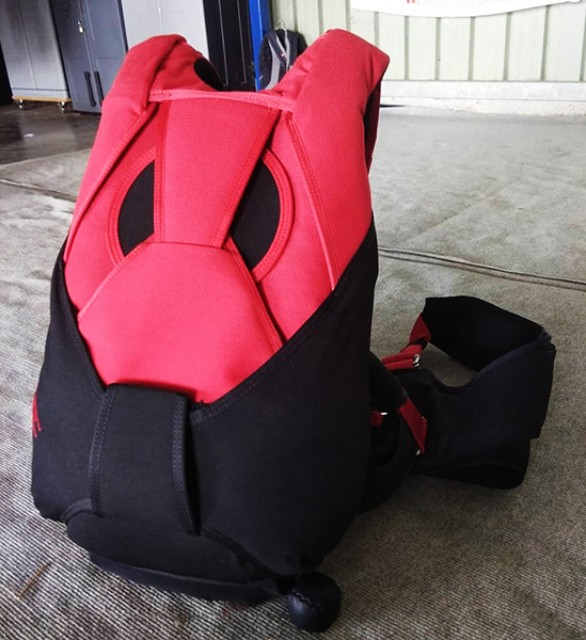 Fire 2 SkyWideSystems - Skydiving Containers