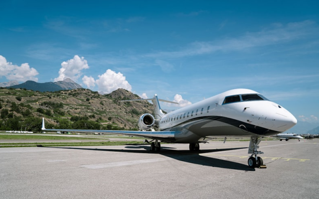 2010 Global XRS Bombardier - Aircraft Turbofan