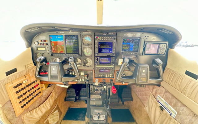 1981 CESSNA P210N Cessna - Aircraft Piston