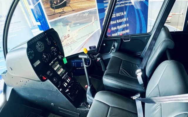 DEMO R44 CADET Robinson - Helicopters Piston