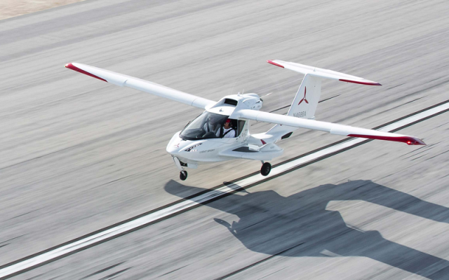 ICON A5 Icon - Aircraft Piston