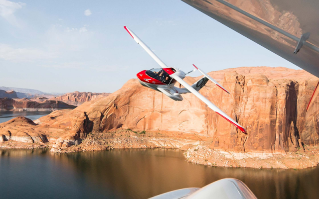 ICON A5 Icon - Aircraft Piston