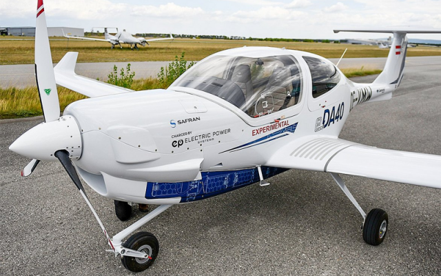 Diamond eDA40 Diamond - Aircraft Electric