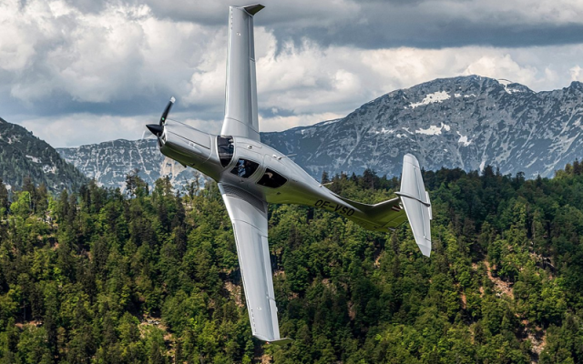 Diamond DA50 RG Diamond - Aircraft Piston